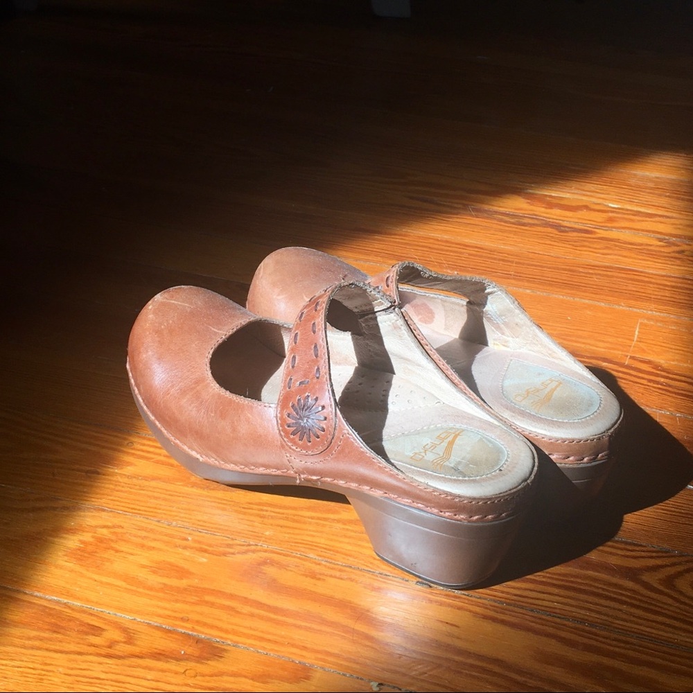 cutest pair of vintage heels!